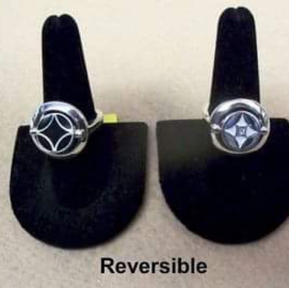 Full circle reverseable ring - Picture 1 of 1